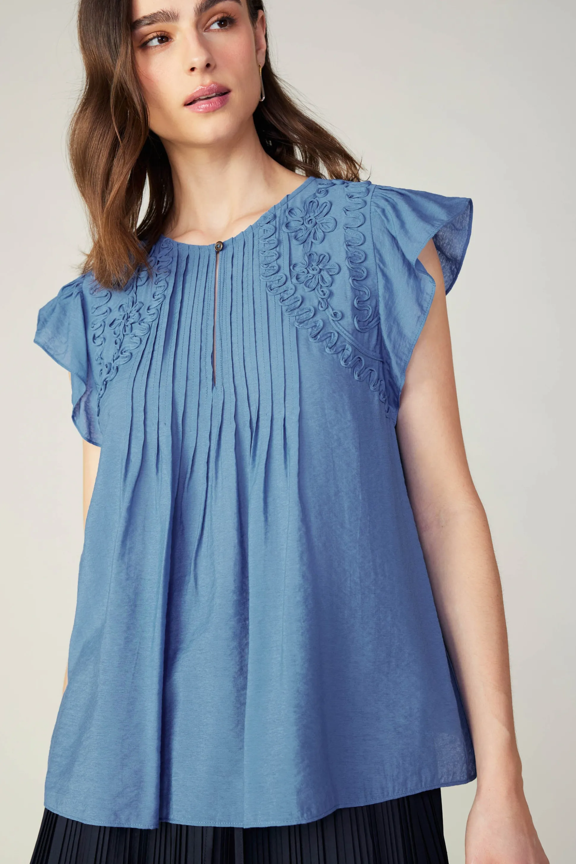 Embroidered Cap Sleeve Top<Current Air Discount