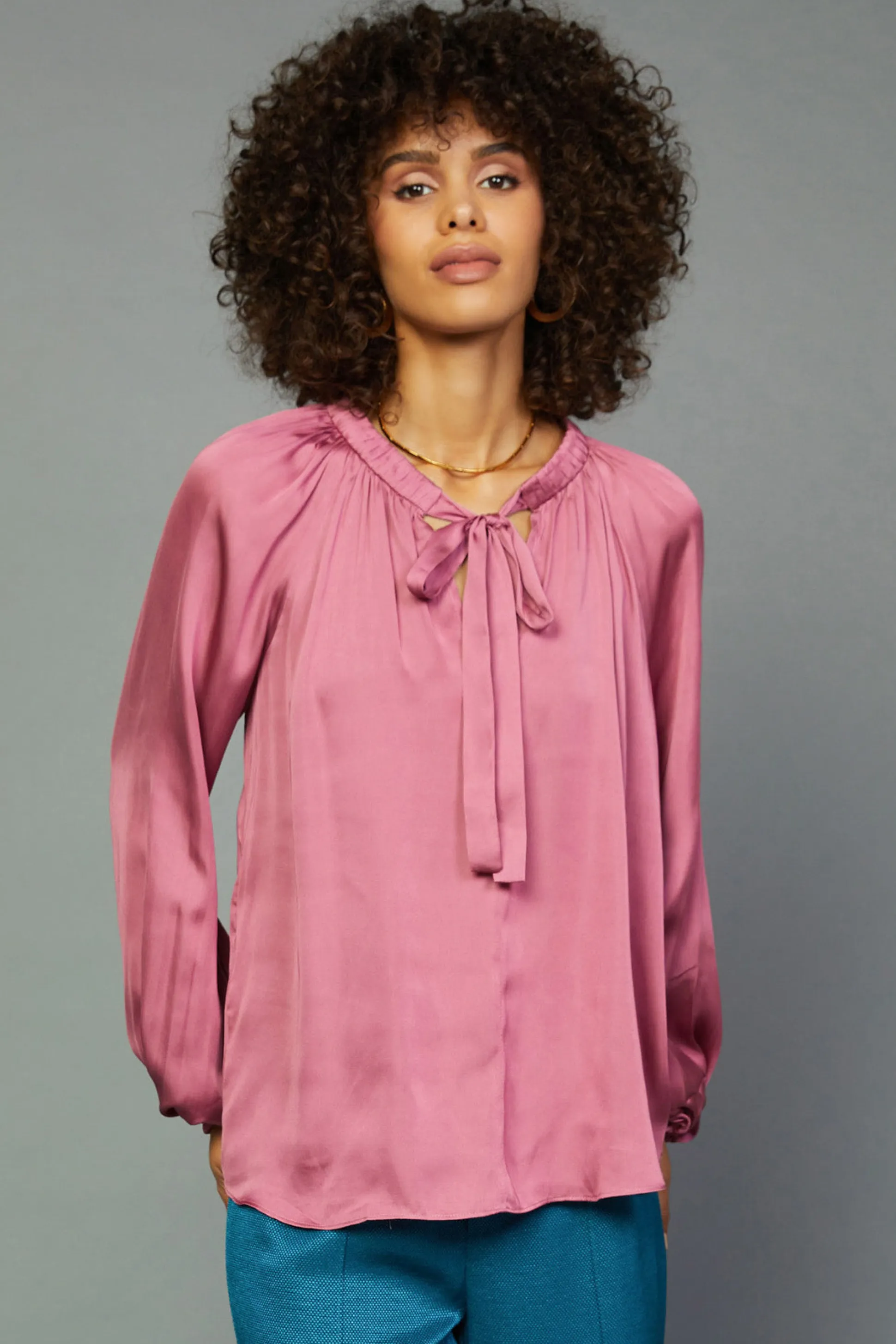 Gathered Bow Tie Blouse<Current Air Sale