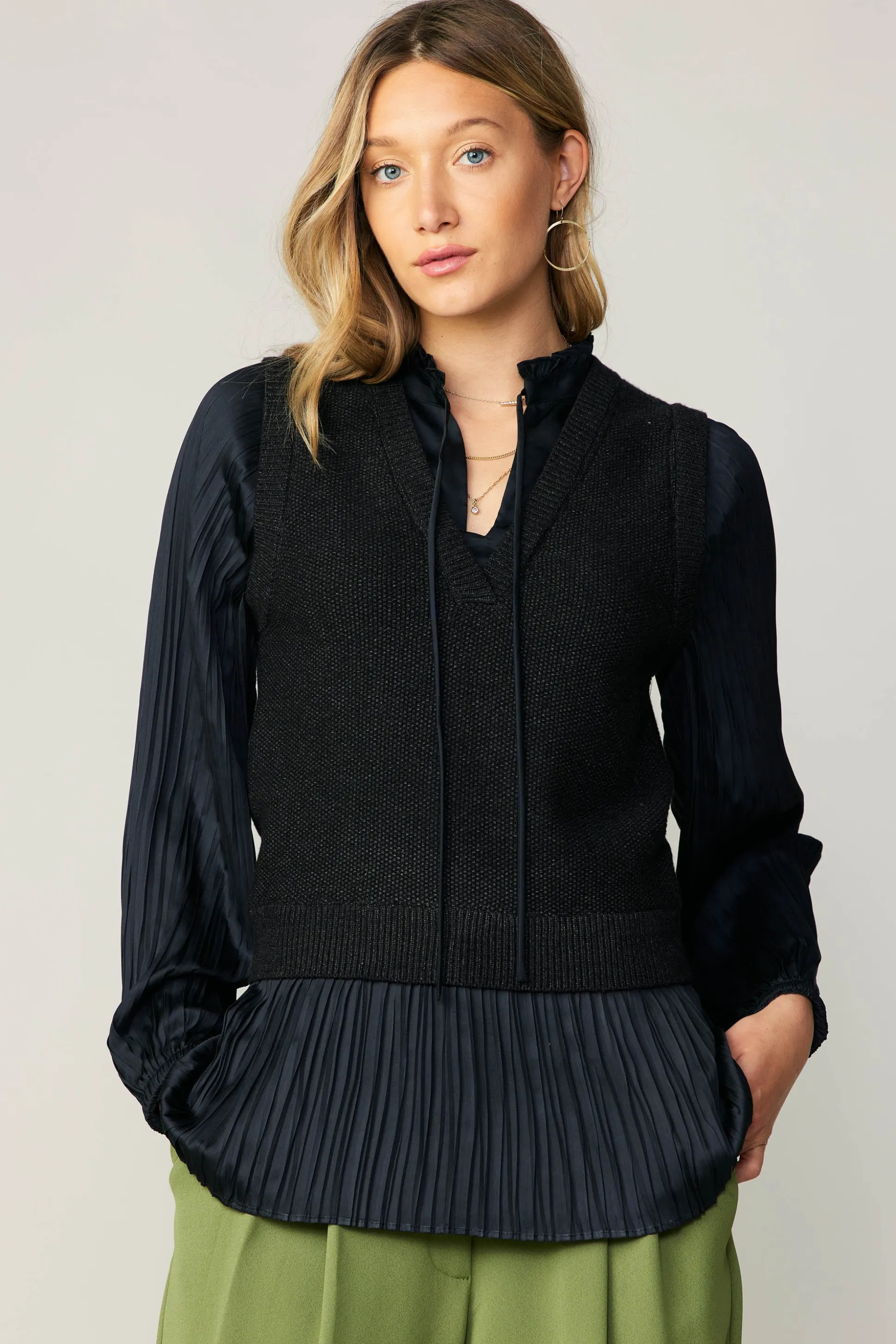 Pleated Blouse Sweater Vest<Current Air Fashion