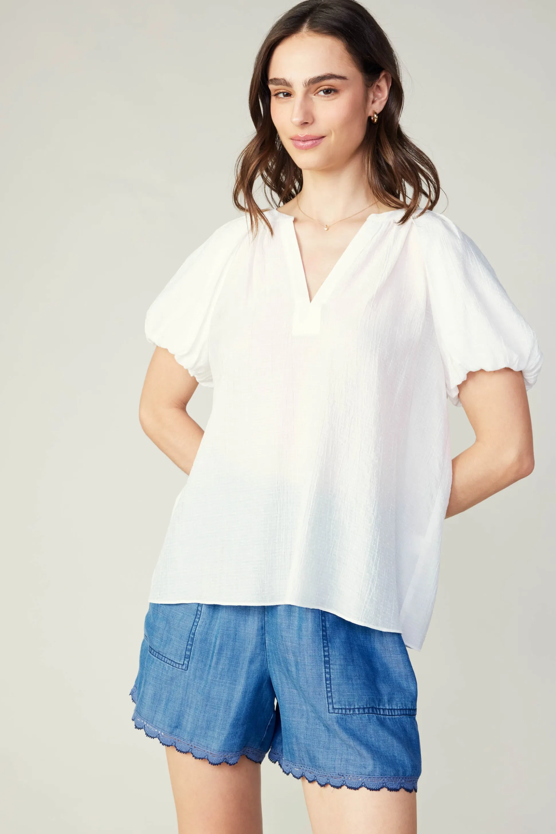 Split Neckline Top<Current Air Hot