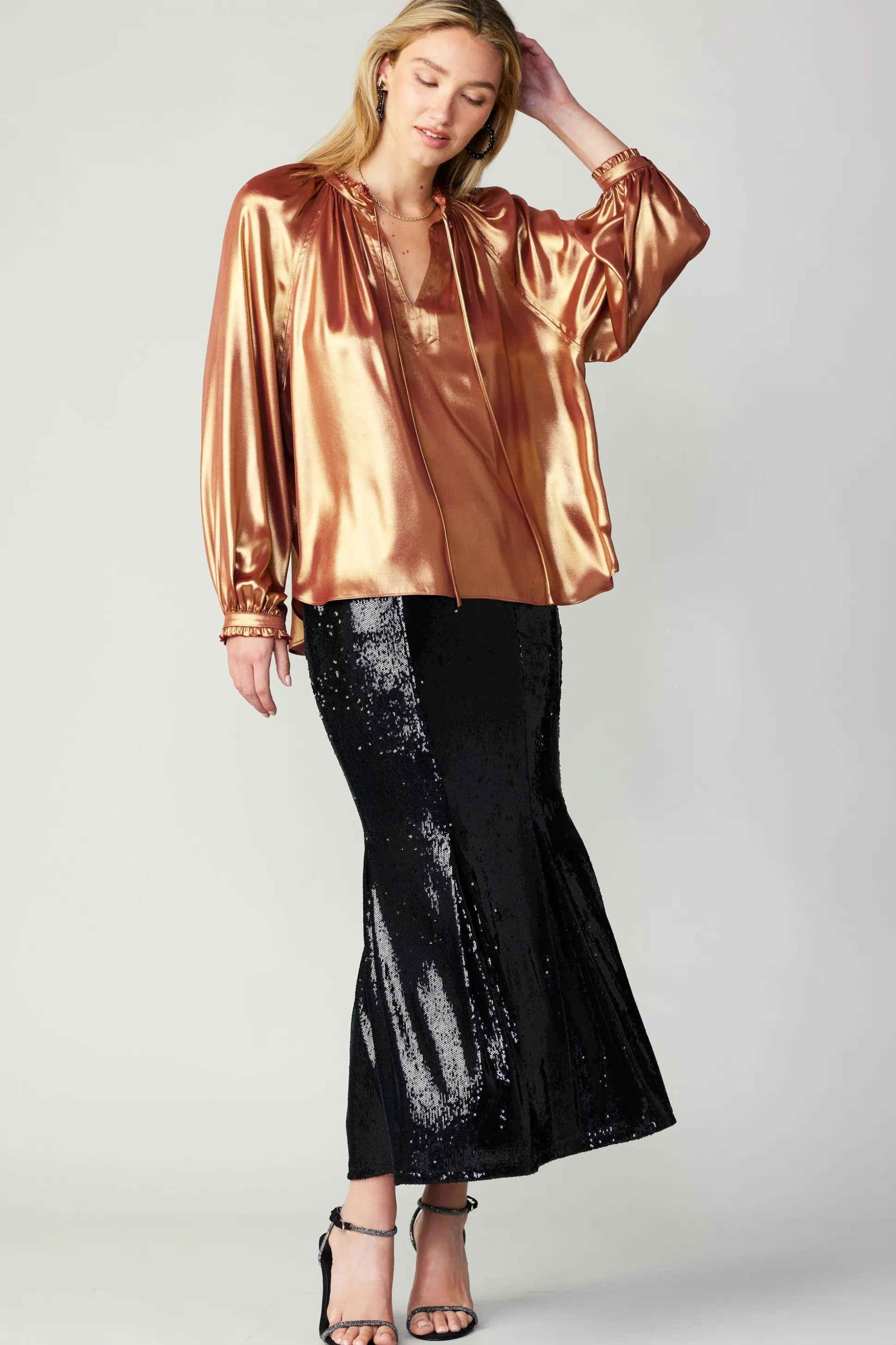 Lustrous Cuffed Blouse<Current Air Online