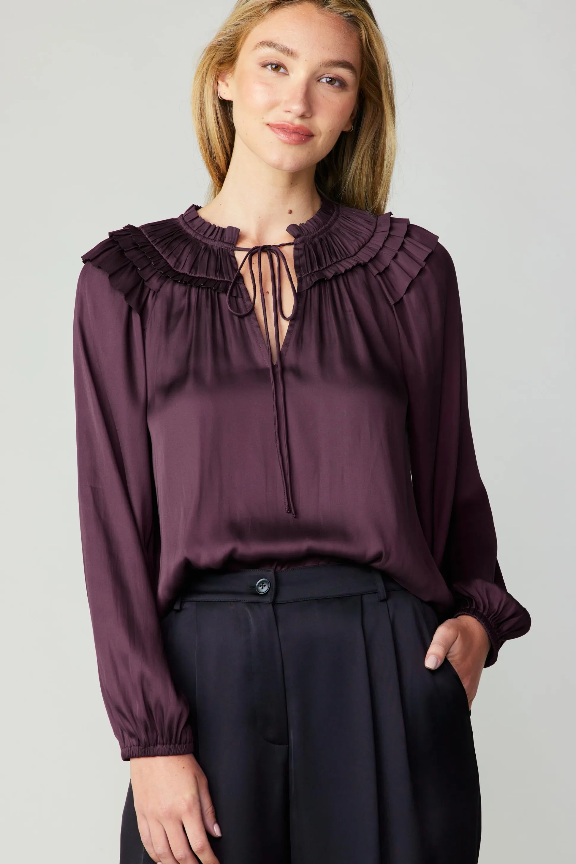 Smocked Shoulder Blouse<Current Air Hot