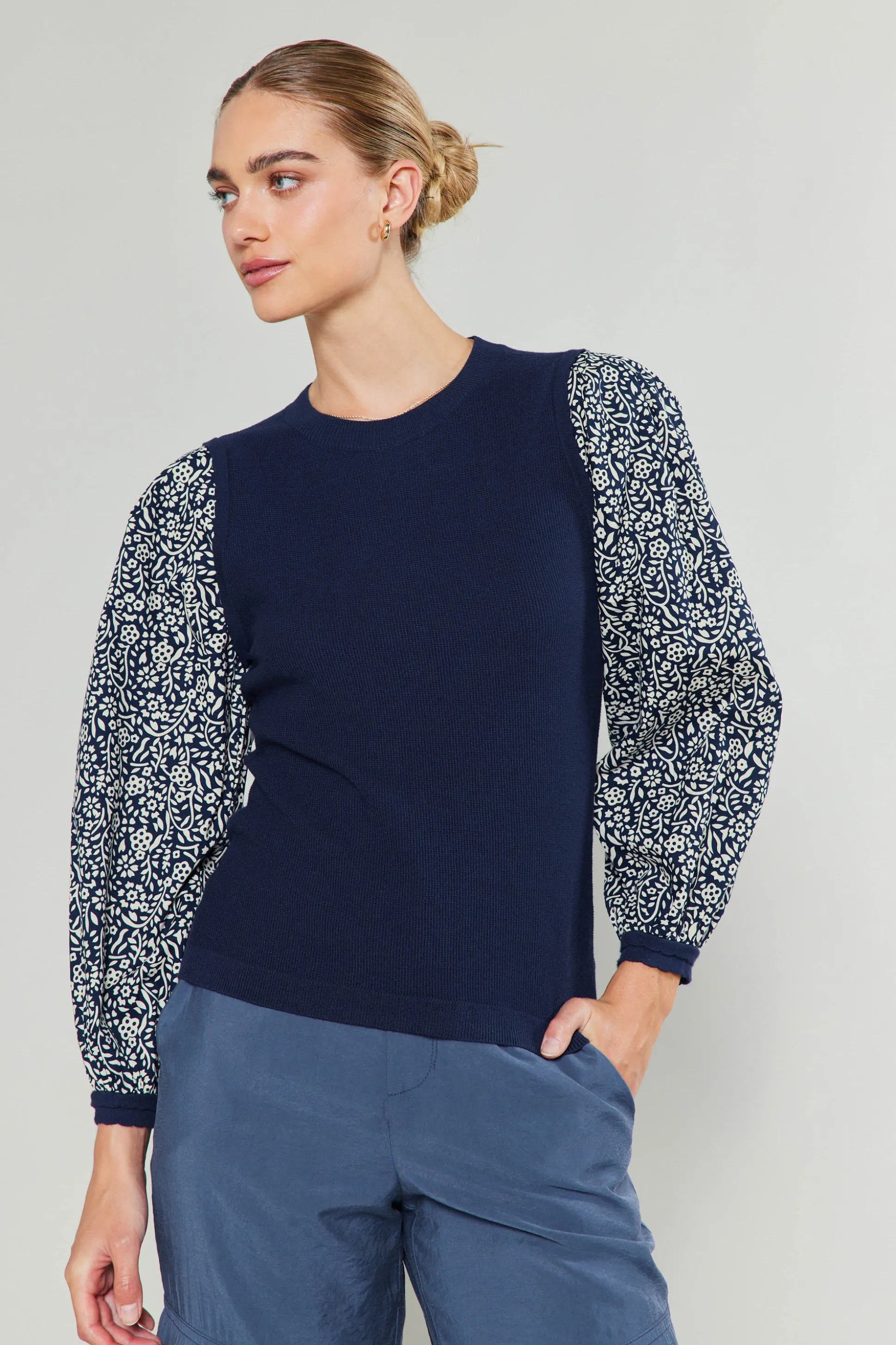 Contrast Sleeve Sweater Top<Current Air Sale