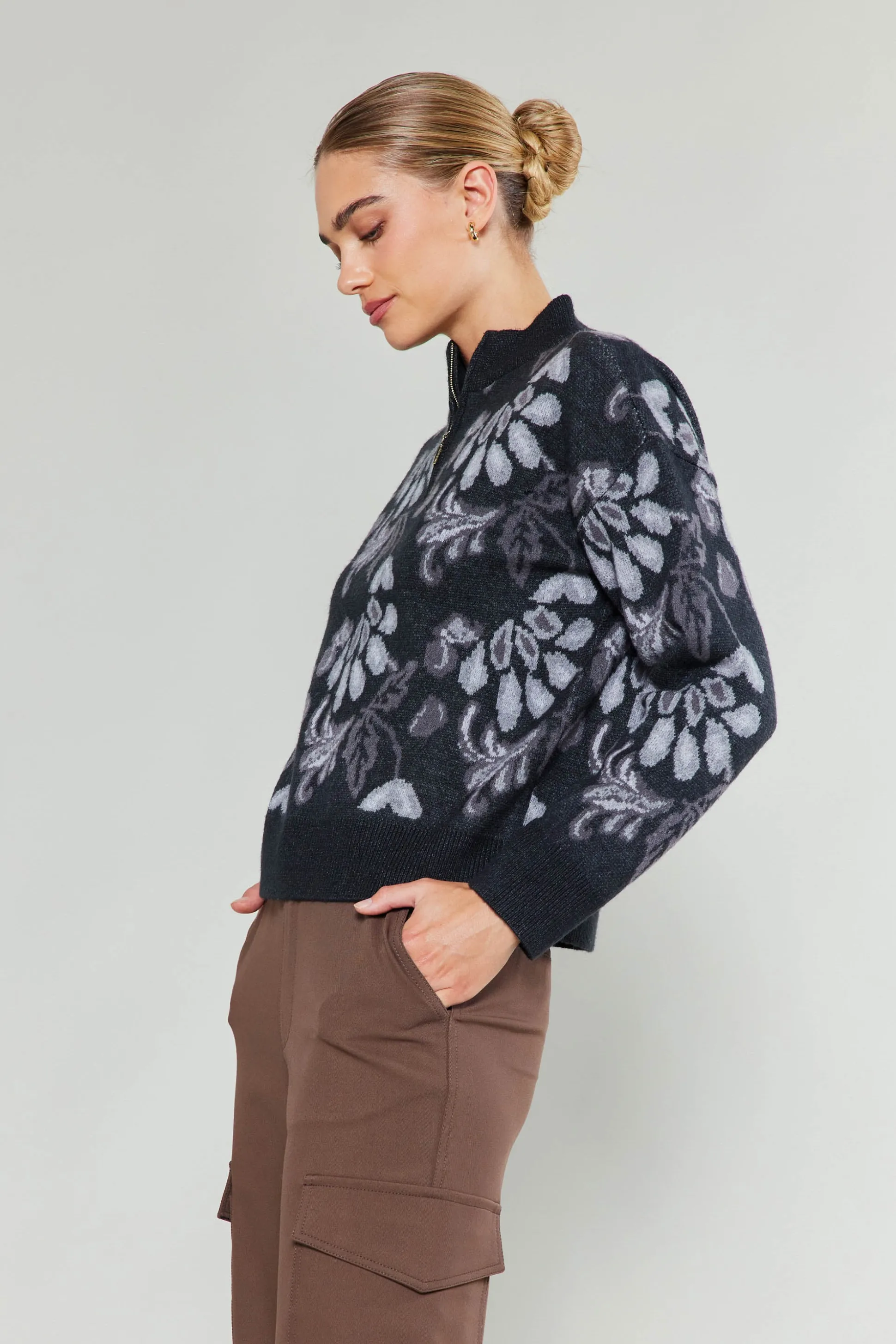 Floral Jacquard Sweater<Current Air Hot