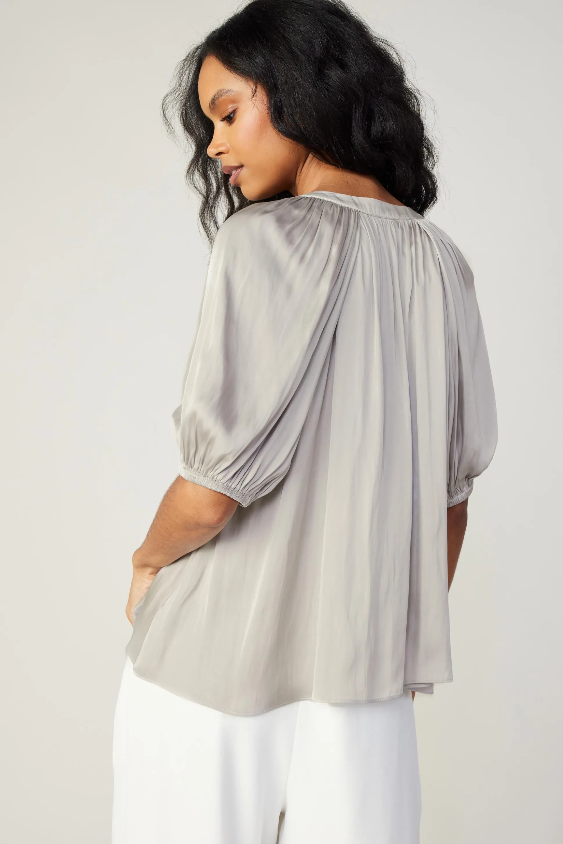 Gathered Neckline Blouse<Current Air Fashion