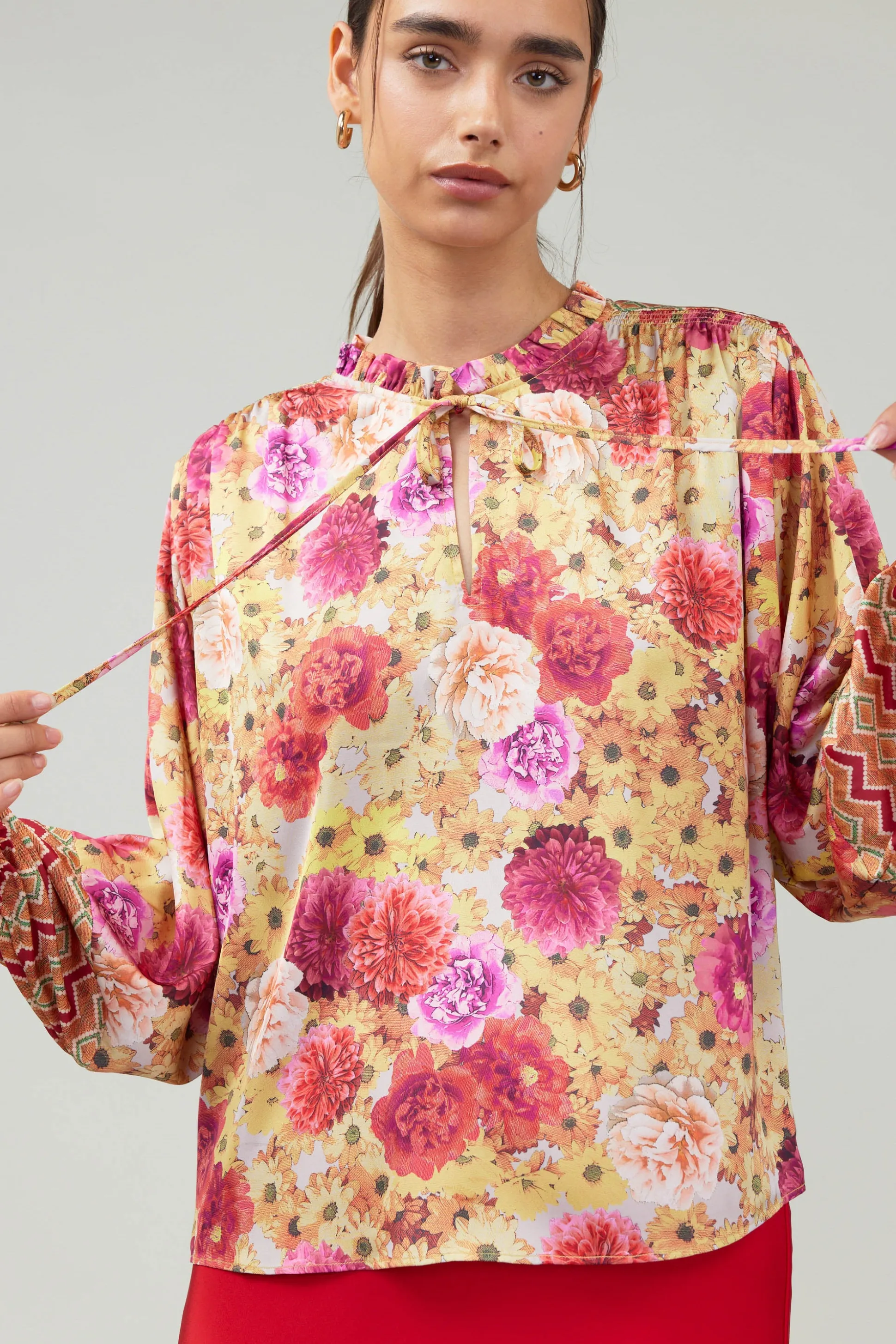 Rosette Patterned Blouse<Current Air Clearance