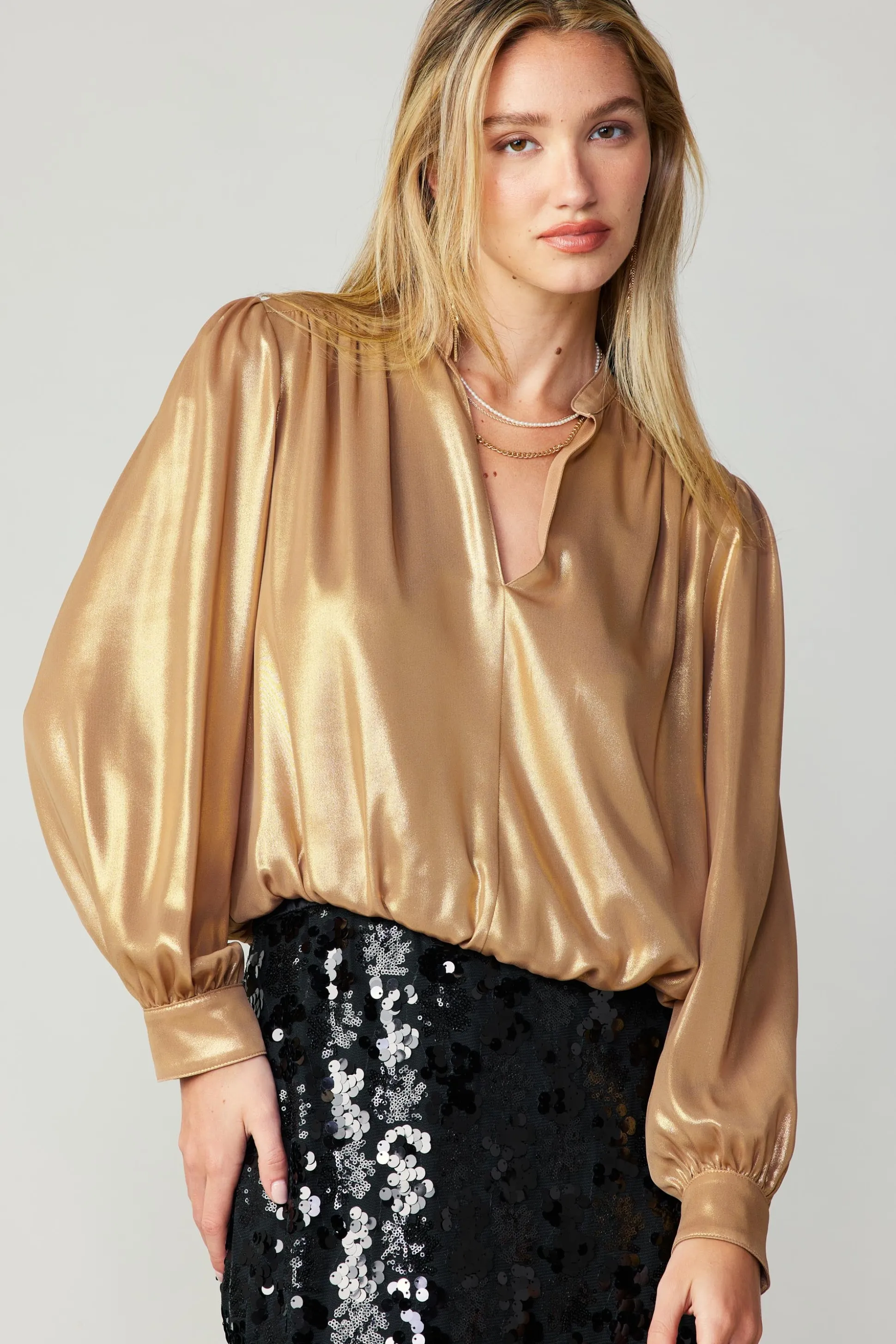 Metallic Bubble Hem Blouse<Current Air Outlet