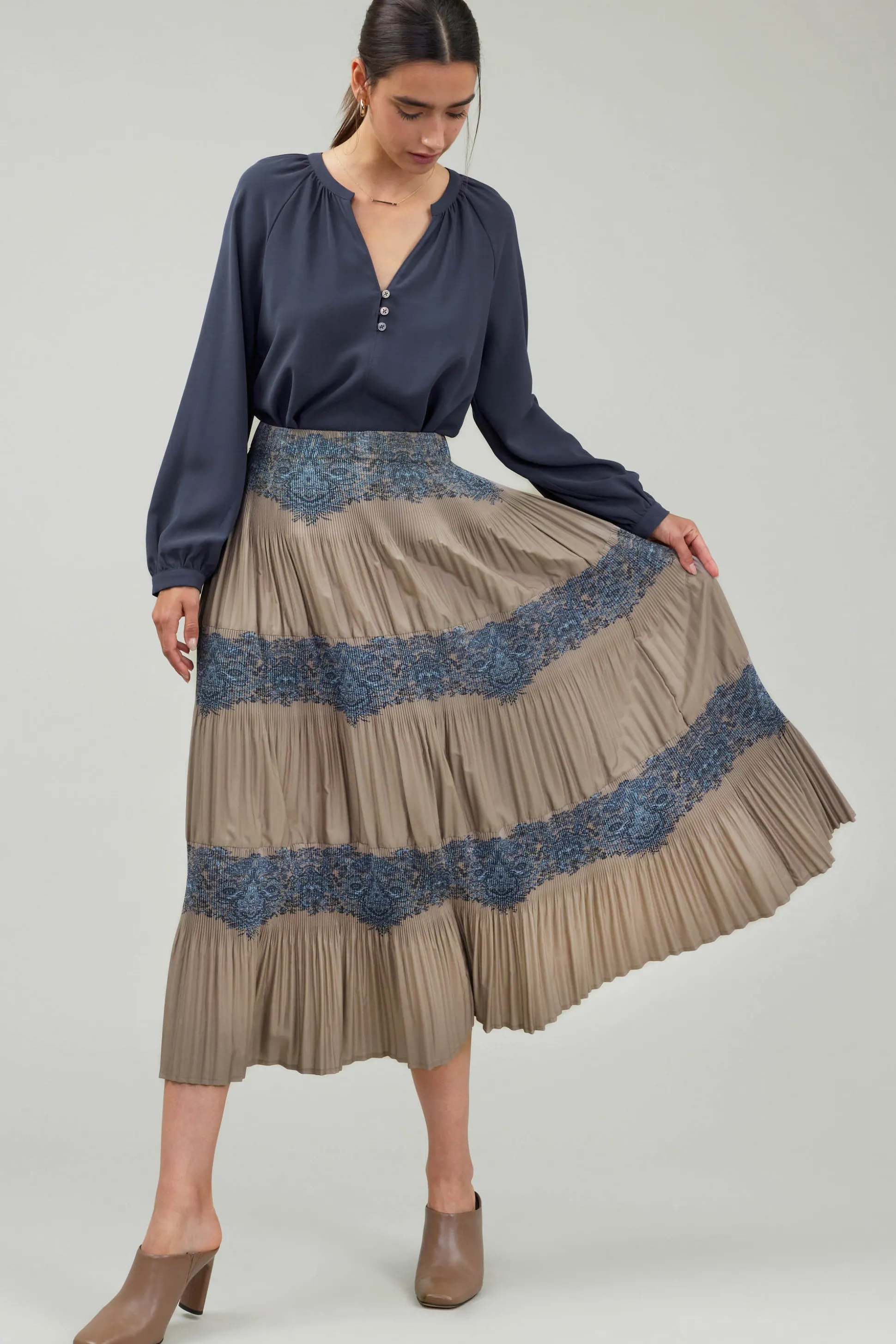 Ornate Motif Midi Skirt<Current Air Online
