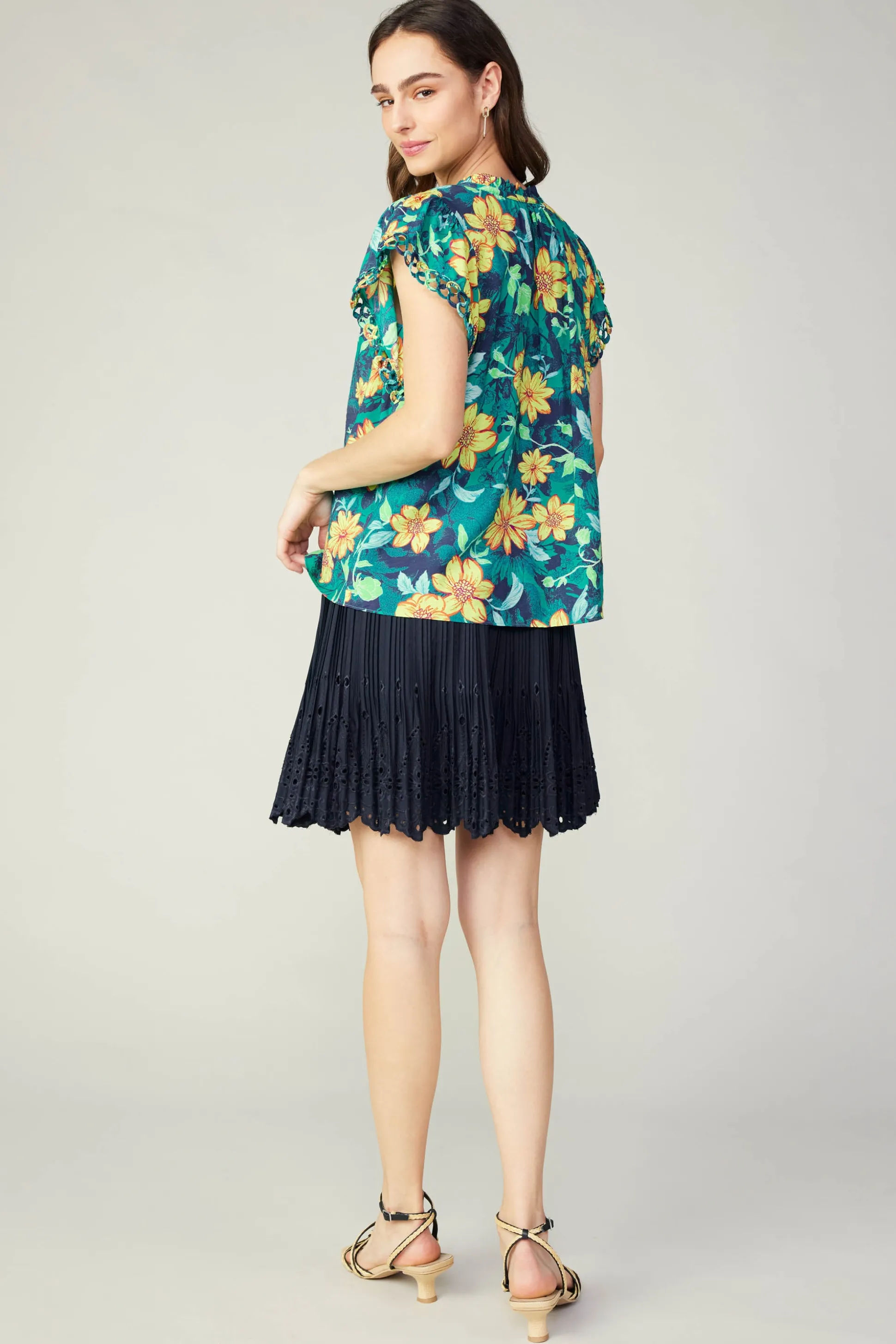 Botanical Print Eyelet Blouse<Current Air Hot