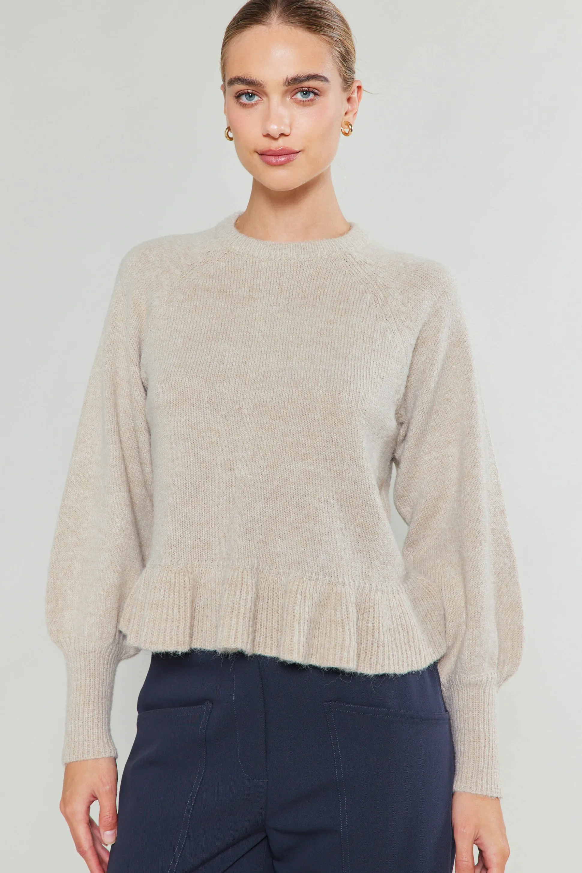 Ruffled Hem Sweater<Current Air Online