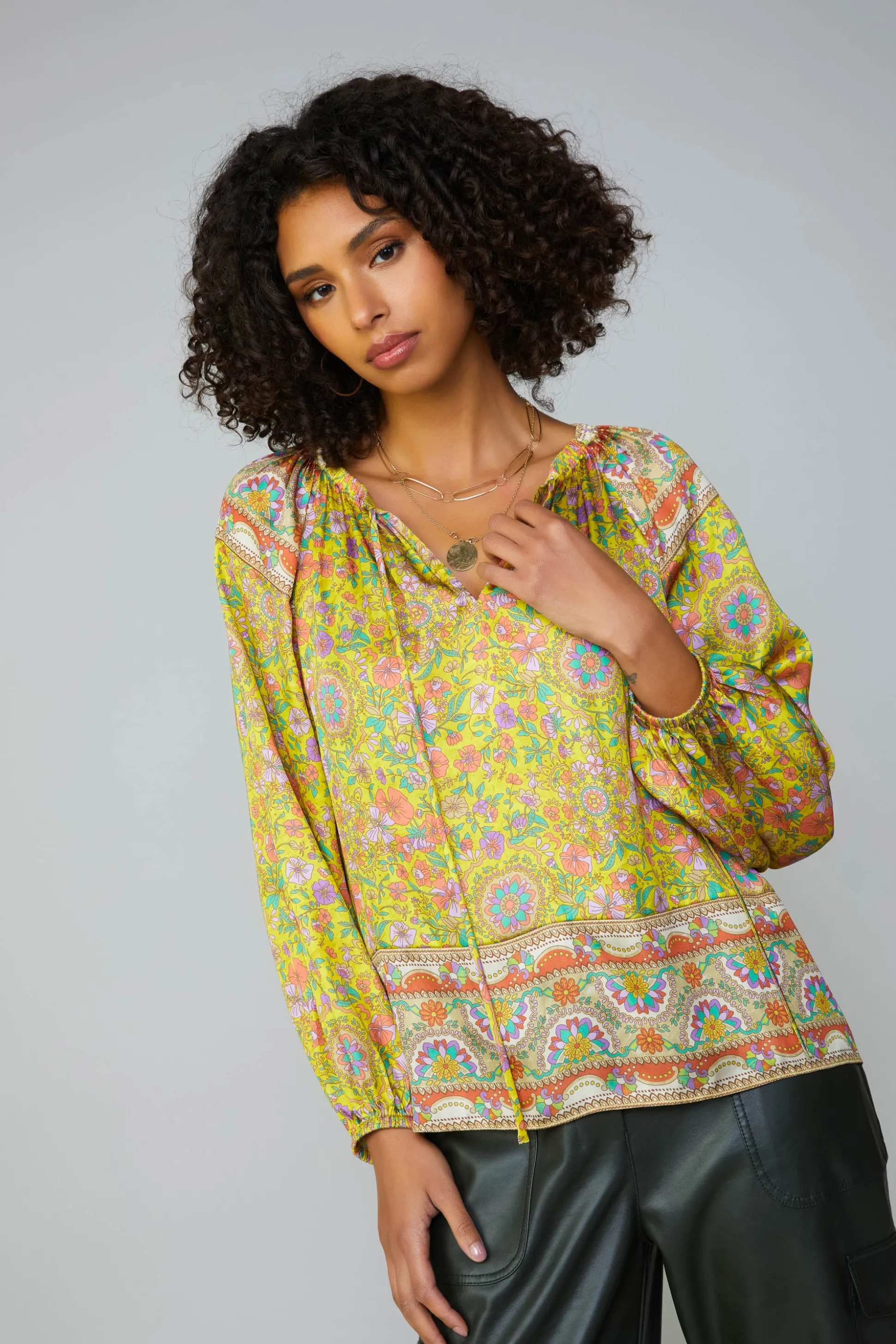 Floral Border Print Raglan Blouse<Current Air Discount