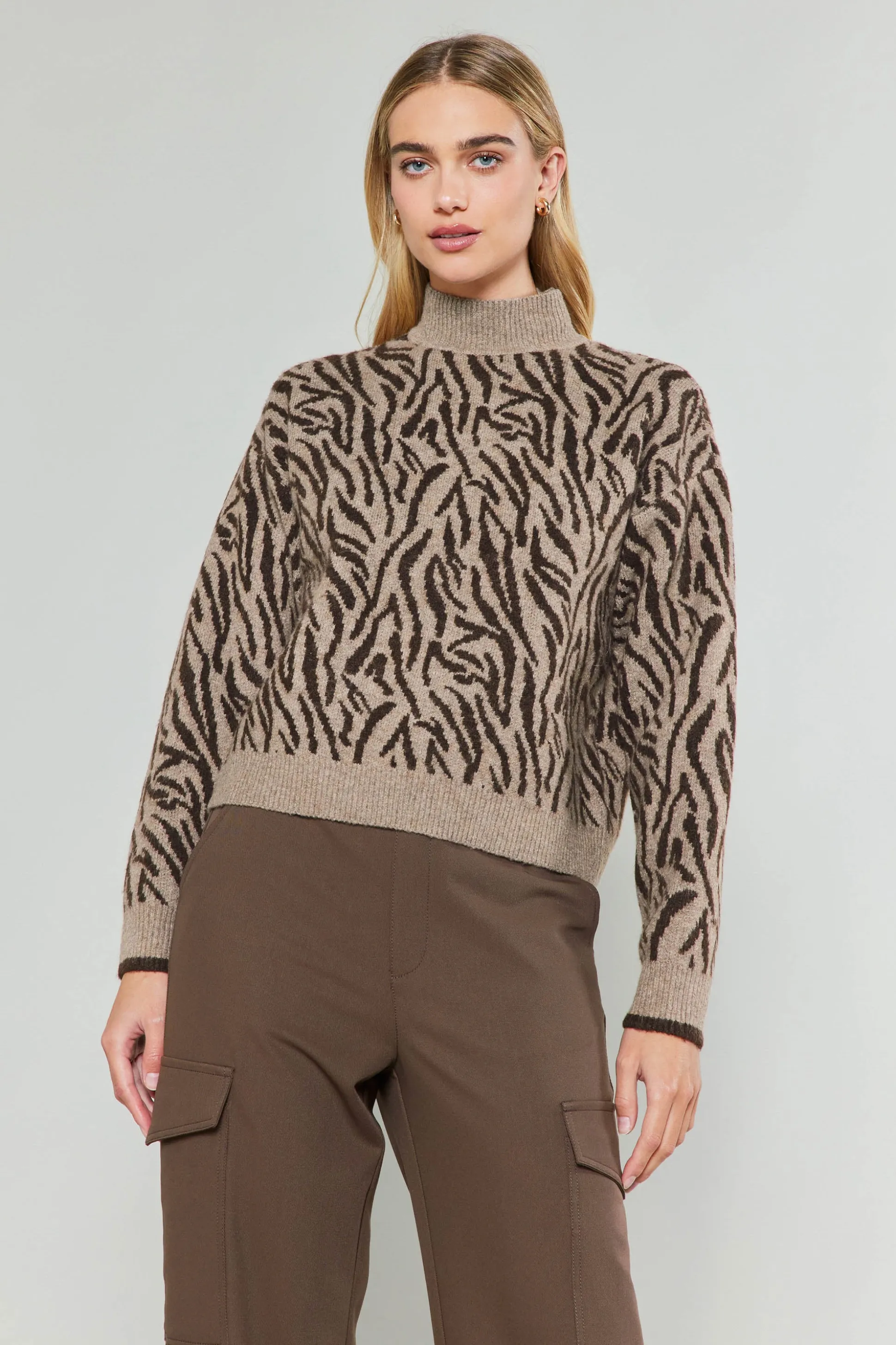 Abstract Mock Neck Sweater<Current Air Discount