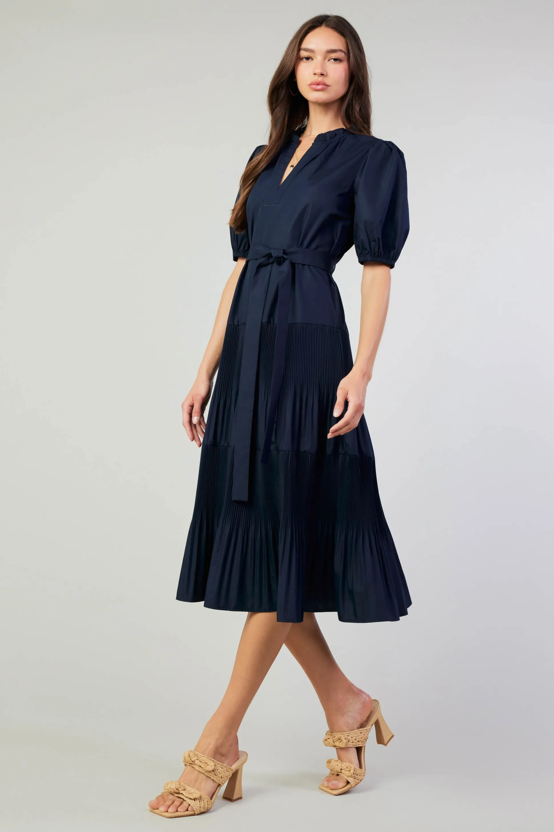 Ilana Pleated Midi Dress<Current Air Best