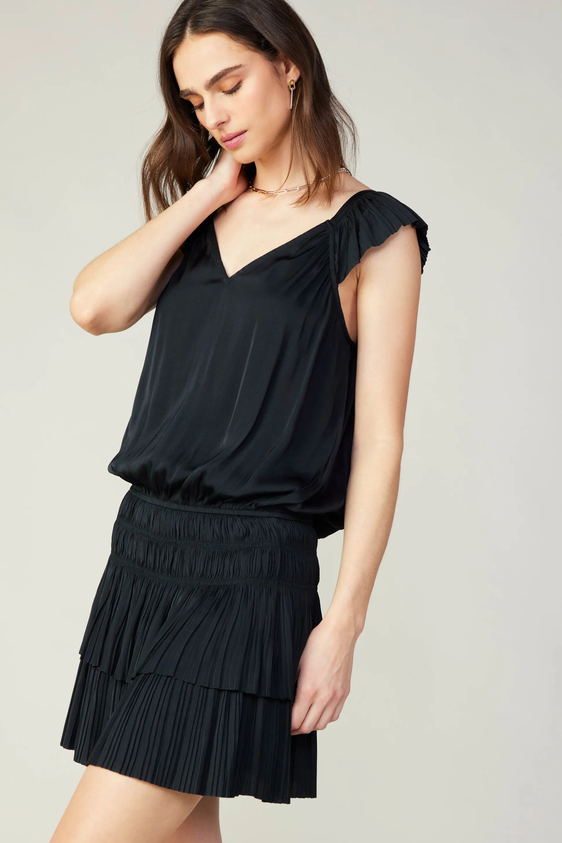 Sweetheart Smocked Mini Dress<Current Air Discount