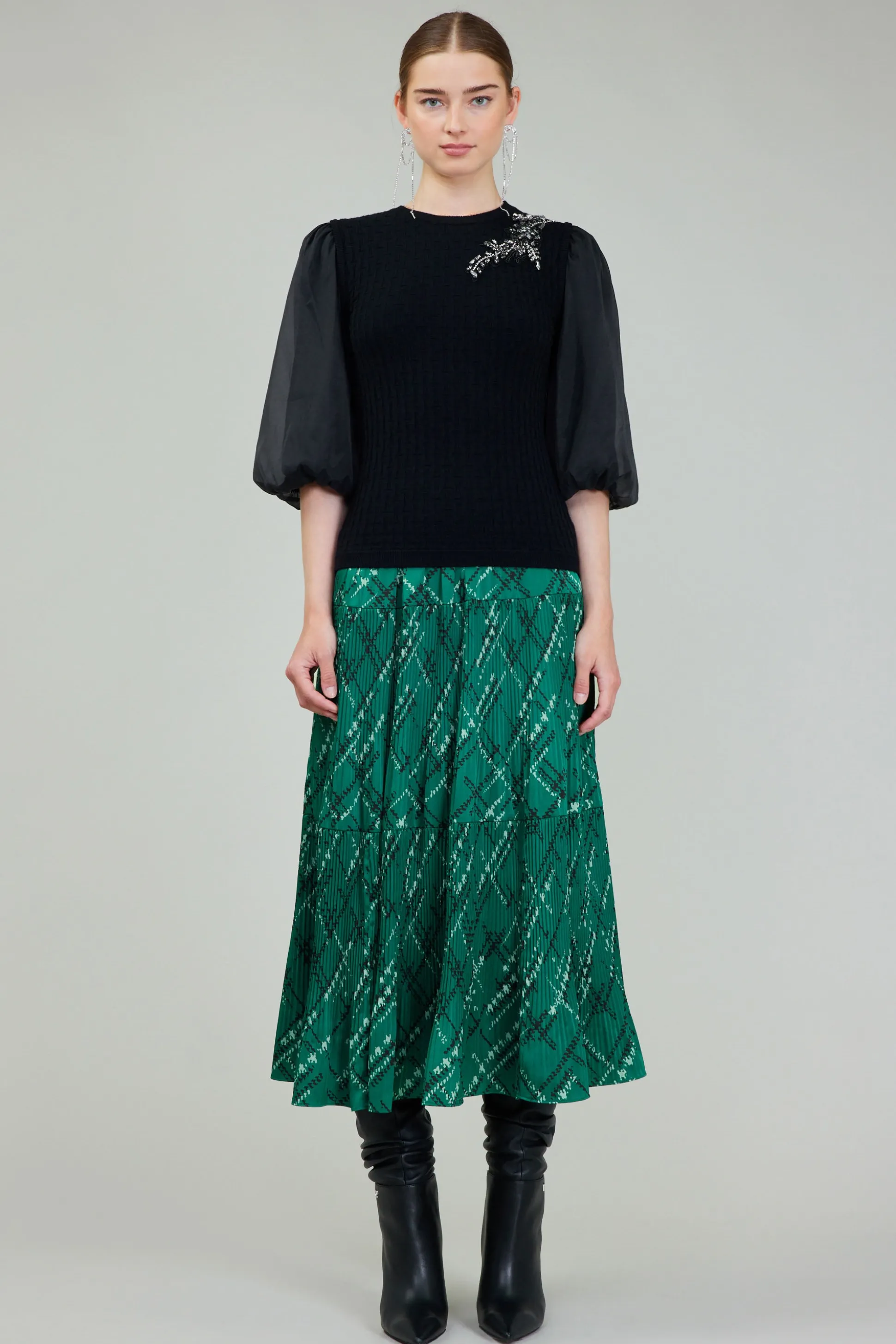 Contrast Sleeve Knit Blouse<Current Air Clearance