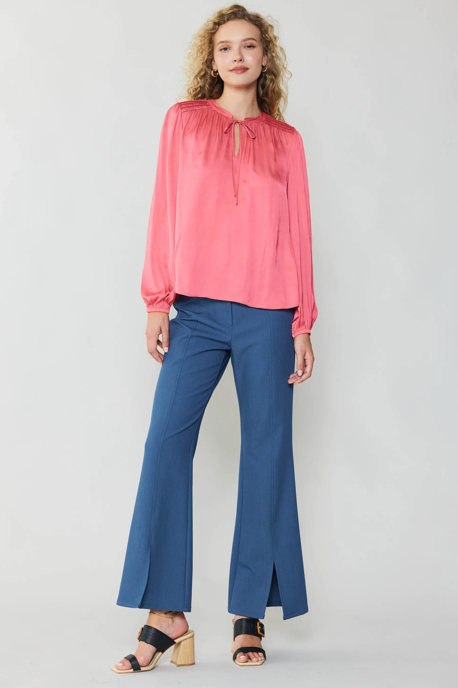 Shirred Yoke Blouse<Current Air Online