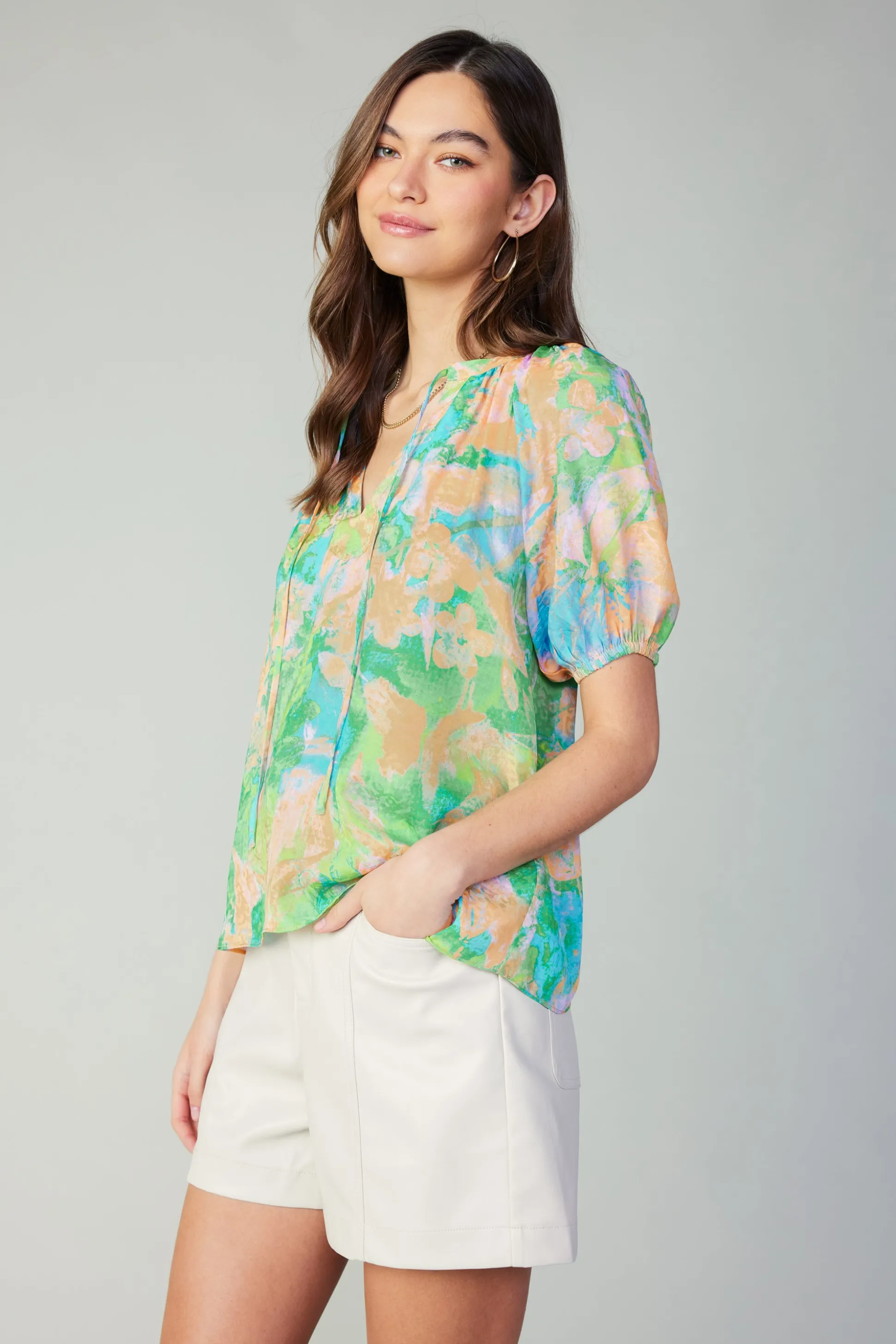 Abstract Split Neck Blouse<Current Air Clearance