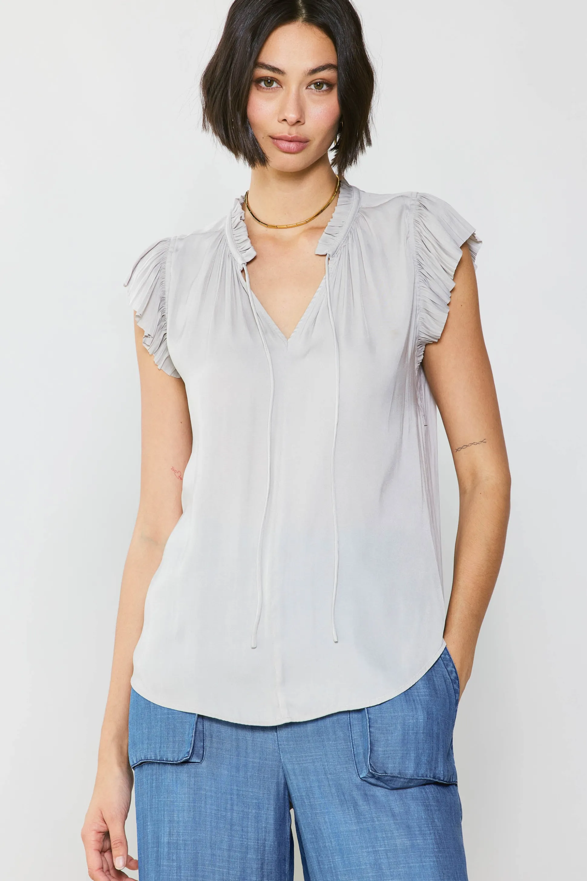 Margot Pleated Sleeve Blouse<Current Air Sale