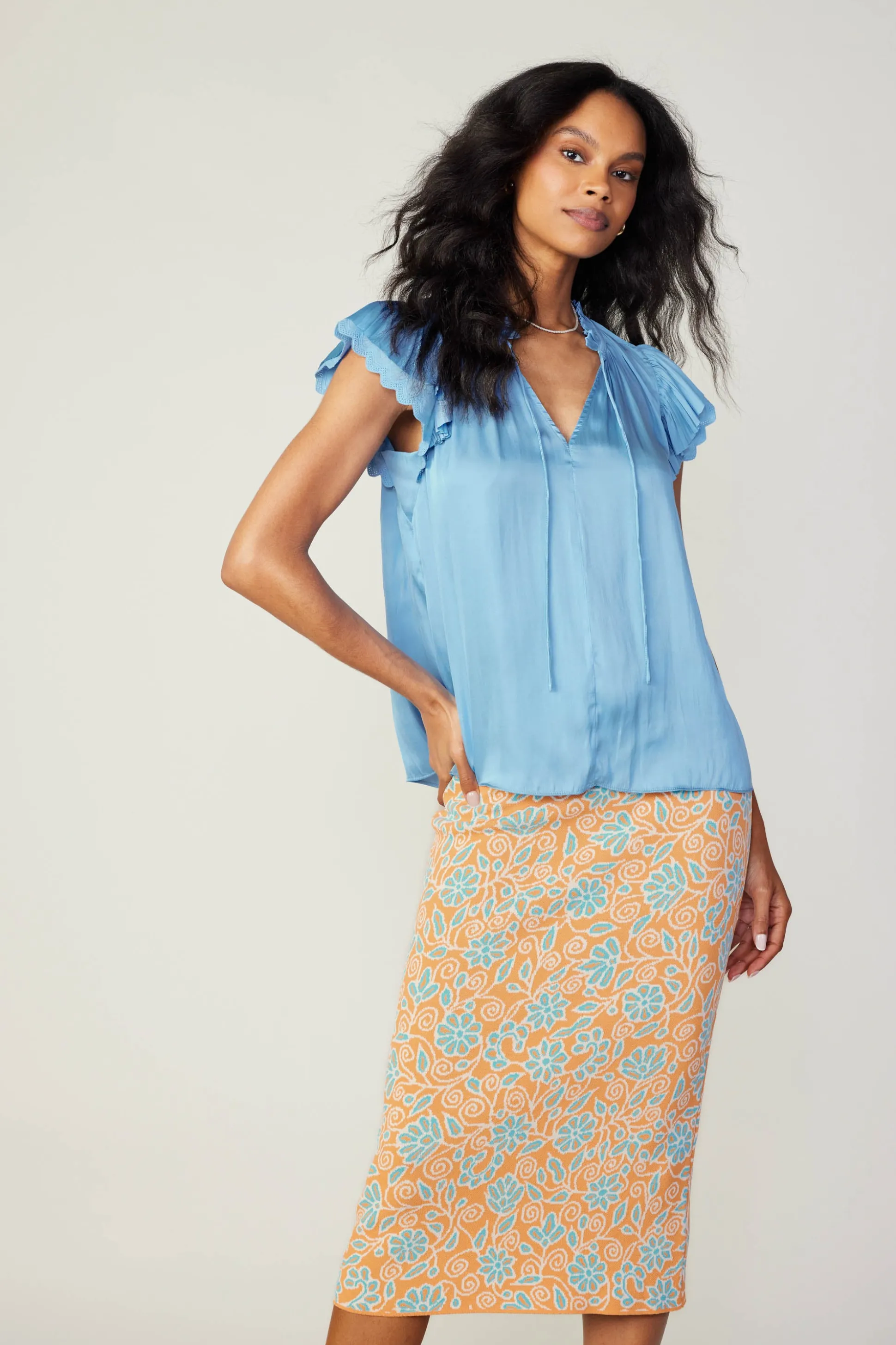 Layered Lace Sleeve Top<Current Air Fashion