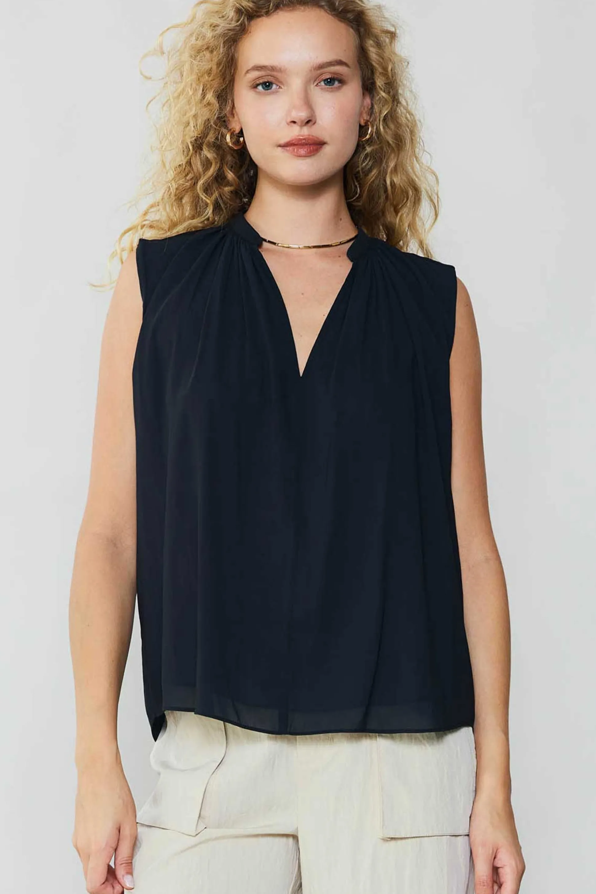 Shirred Sleeveless Top<Current Air Hot